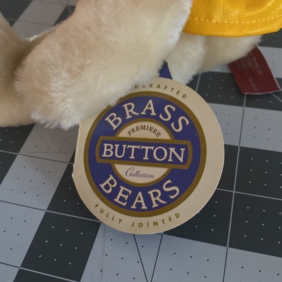 Vintage brass button jointed bear - Picture 4 of 12